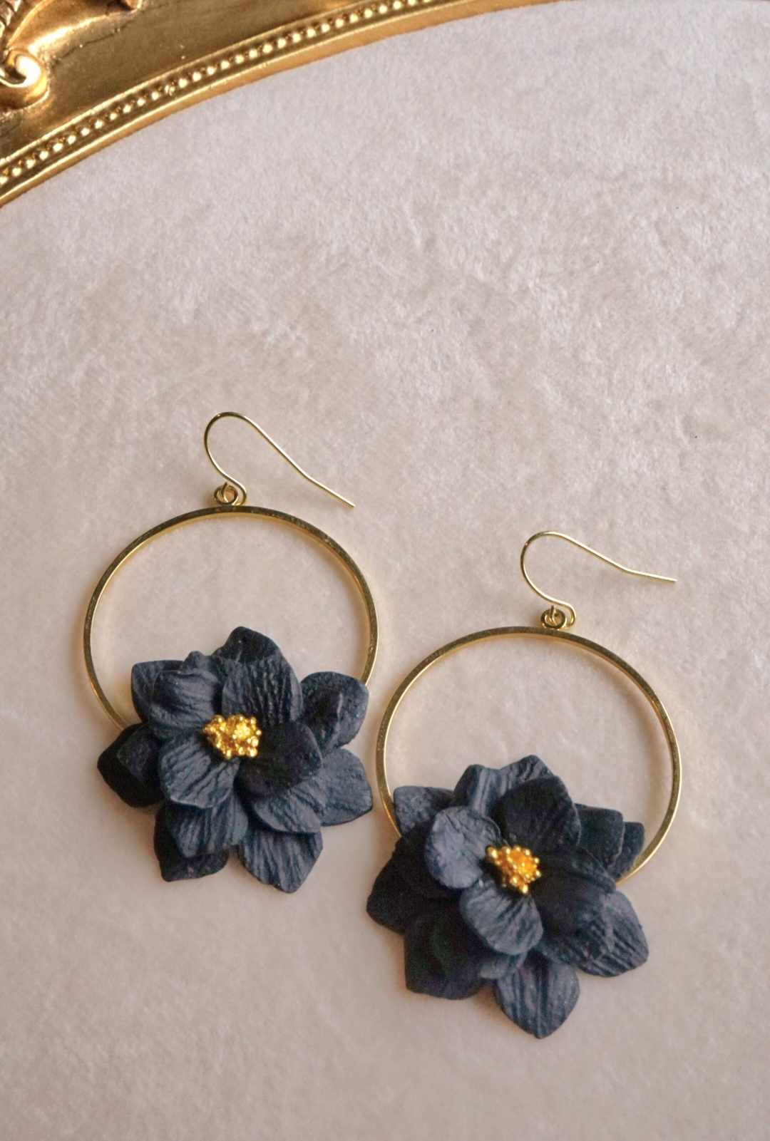 Midnight Bloom Dangle