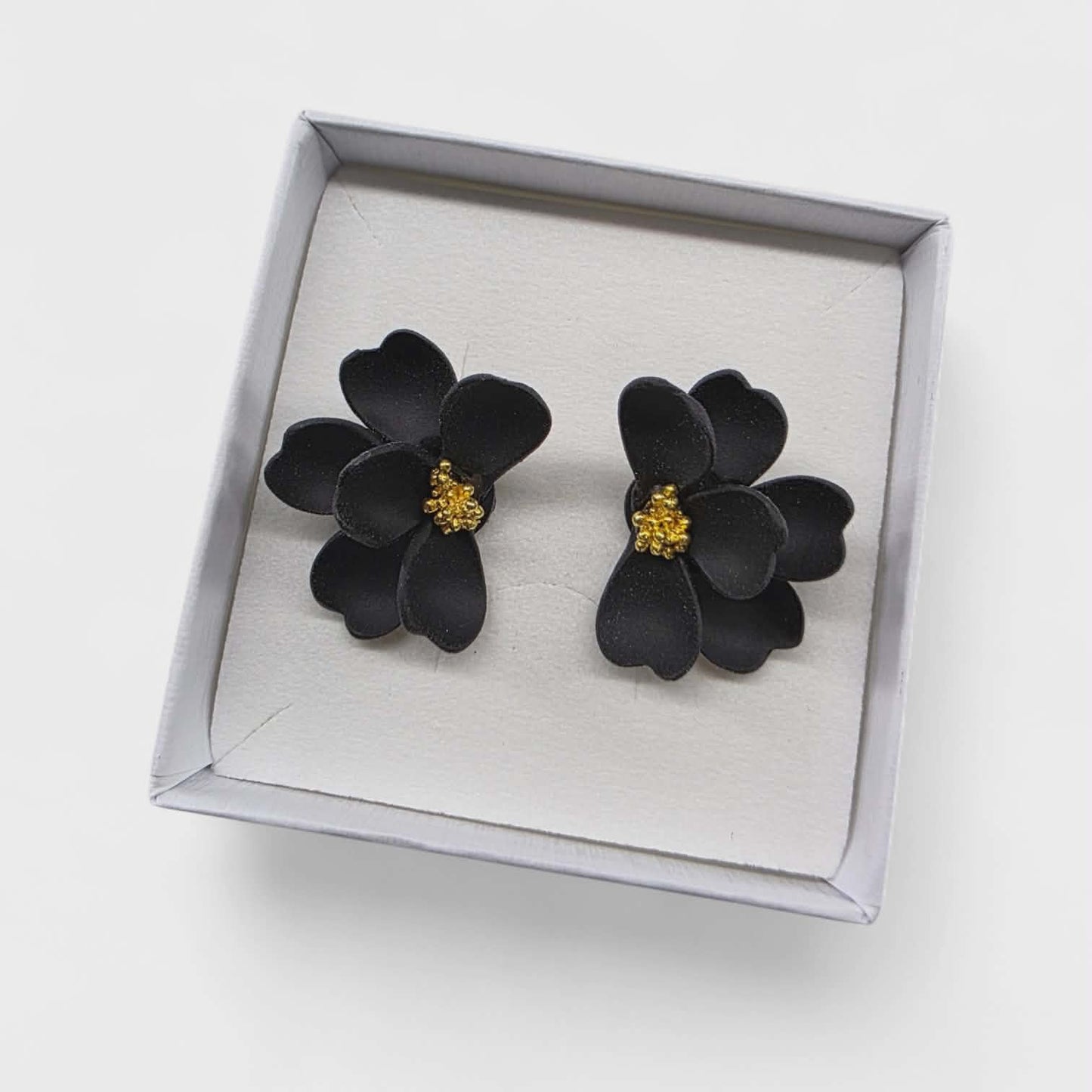 The Quiet Bloom Stud Earring