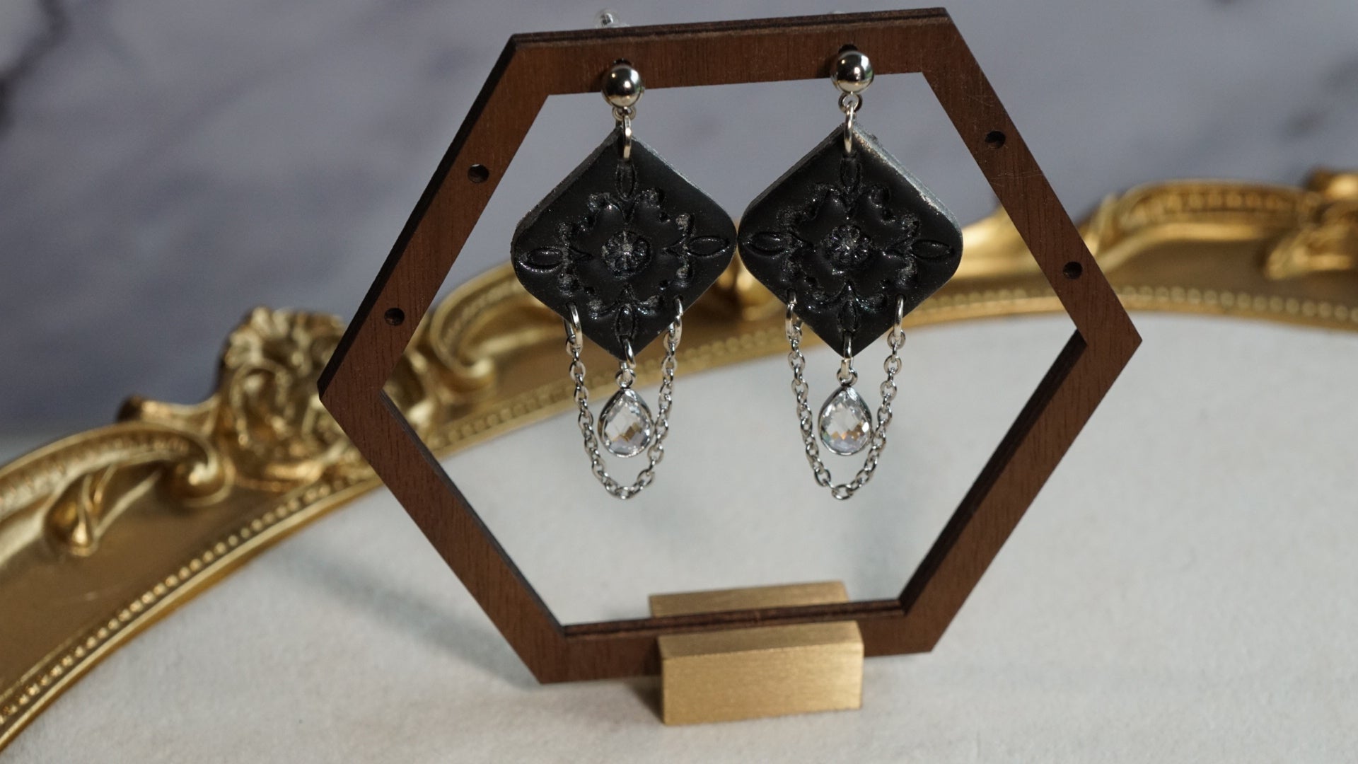 Midnight Empress Earrings  image 7