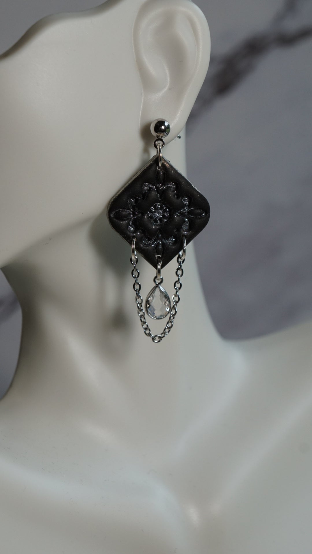 Midnight Empress Earrings  image 2