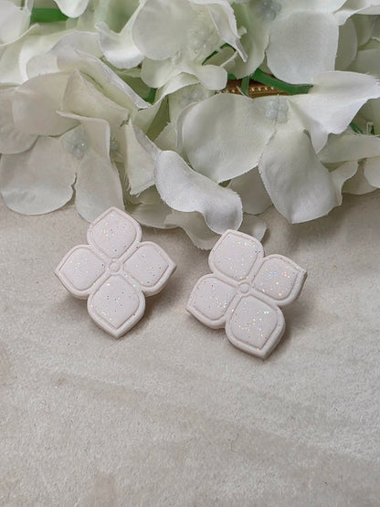 Vow Knot White Studs
